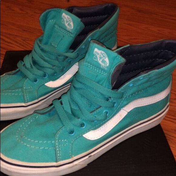 Vans - Picture 4 of 4